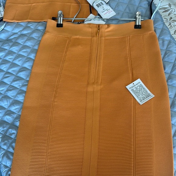 Herve Leger Orange Bandage Skirt and Top Set - Picture 3 of 5